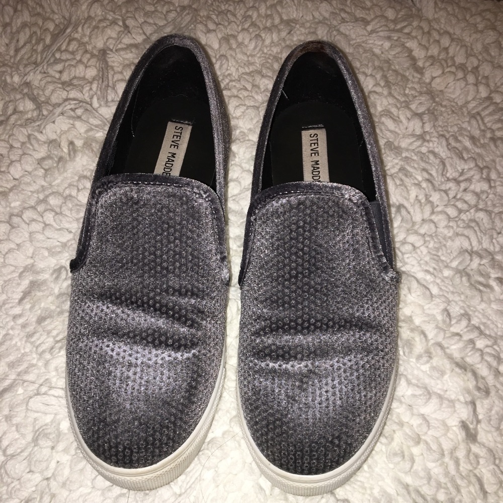 Steve Madden velvet travel sneakers